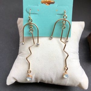 Buffalo Exchange Long Dangling Earrings